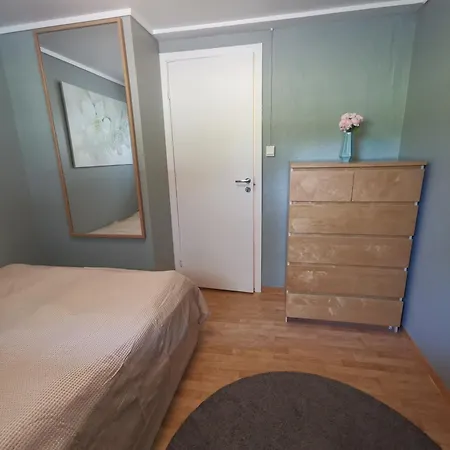 Apartment Close To Lagunen Bergen